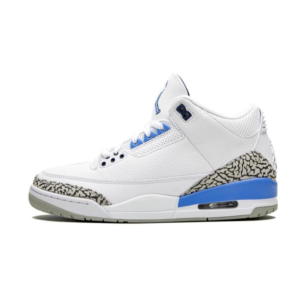 AJ 3 Retro UNC Sneakers